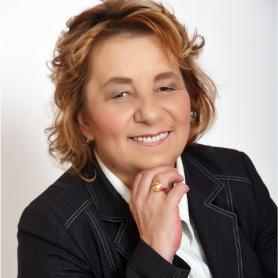 Cziráki Móni pénzgyi tanácsadás, mentorálás